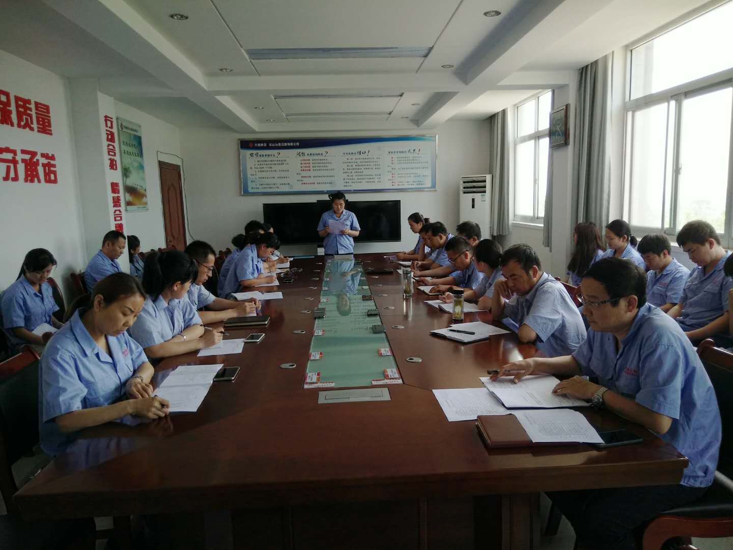 �Aұ��˾�˲����B������ 