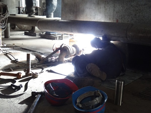 �������������ھ`��