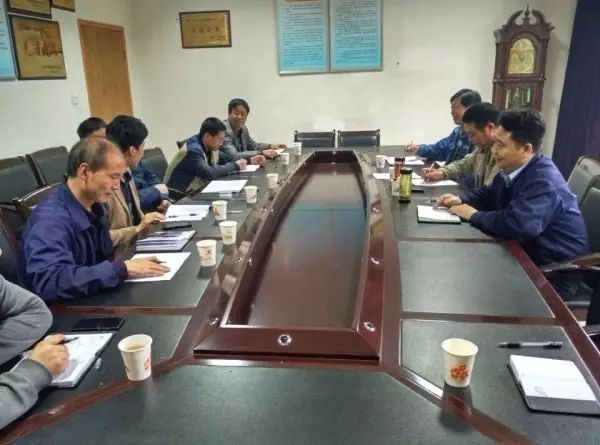 ���������_��a(ch��n)��Ч���}���a(ch��n)��ӑ��(hu��)