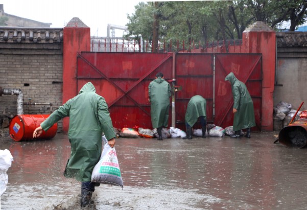 龍鋼集團(tuán)各單位積極開展應(yīng)急演練活動 龍鋼集團(tuán)各單位積極開展應(yīng)急演練活動