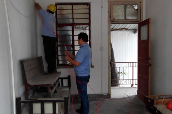 做服務(wù)客戶的貼心人 做服務(wù)客戶的貼心人