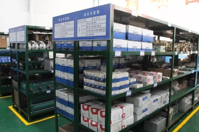 庫房里的“精整細算” 庫房里的“精整細算”