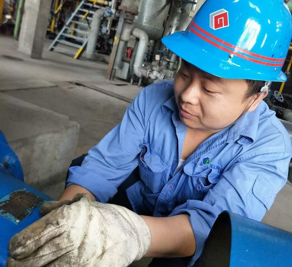 天道酬勤 愛崗敬業——記“陜鋼集團技術能手”王東明 天道酬勤 愛崗敬業——記“陜鋼集團技術能手”王東明