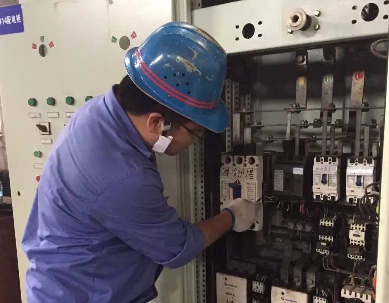 華富新能源公司全力備戰夏季“三防” 華富新能源公司全力備戰夏季“三防”