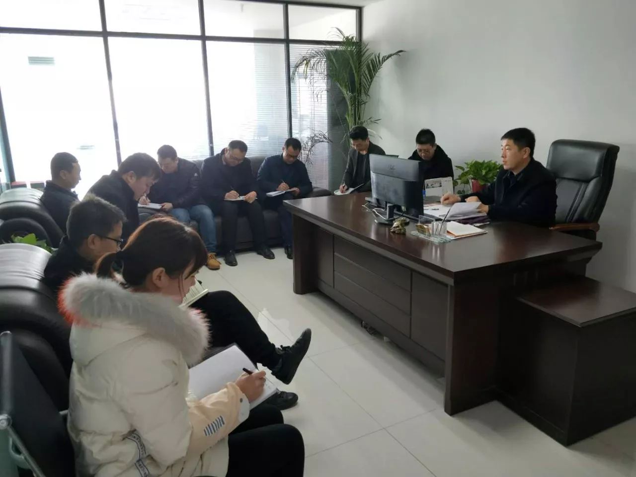 ���F(tu��n)��˾����λ�������_�ռ����ĕ�