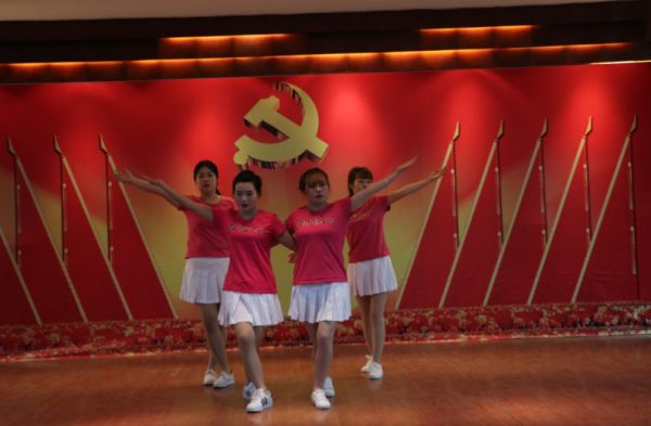 ��䓼��F(tu��n)����λ�c���˻��(d��ng)���ʼ���