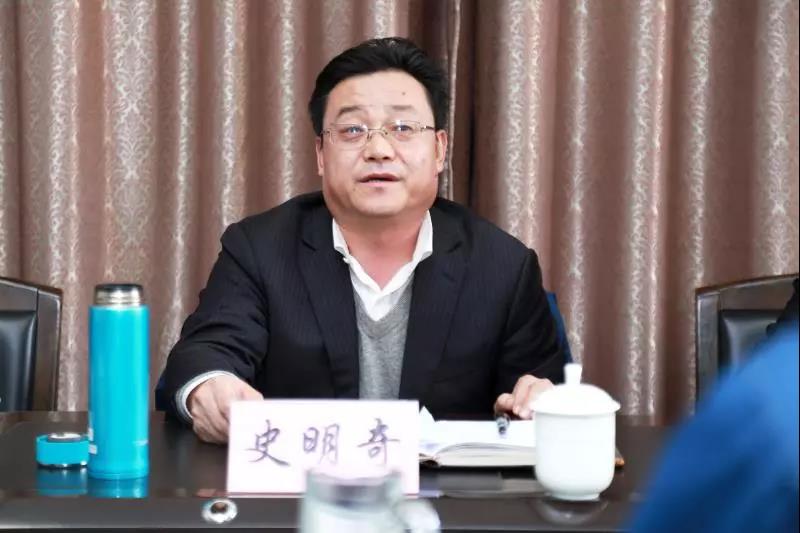 龍鋼集團對西鋼紅光物流公司領導班子進行誡勉談話 龍鋼集團對西鋼紅光物流公司領導班子進行誡勉談話