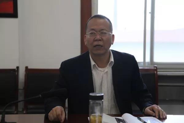 龍鋼集團召開精益管理周工作推進會 龍鋼集團召開精益管理周工作推進會