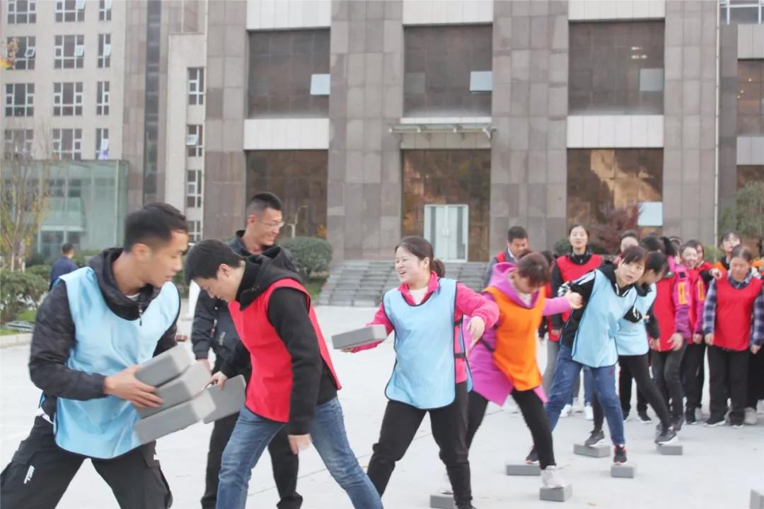 ĥ����־����Խ���ң����ۈF(tu��n)�(du��)���A�ڈ�(zh��)�С����Ƶ��K�_չ2019��ȆT�����|(zh��)��Ӗ(x��n)���(d��ng)