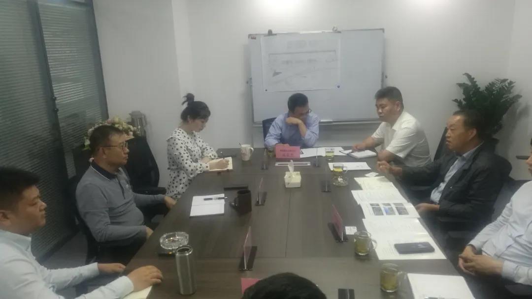 �\��䓲ľ���ӹ�����l(f��)չ������־ܲ���L䓽�̹���(y��ng)朷���(w��)��