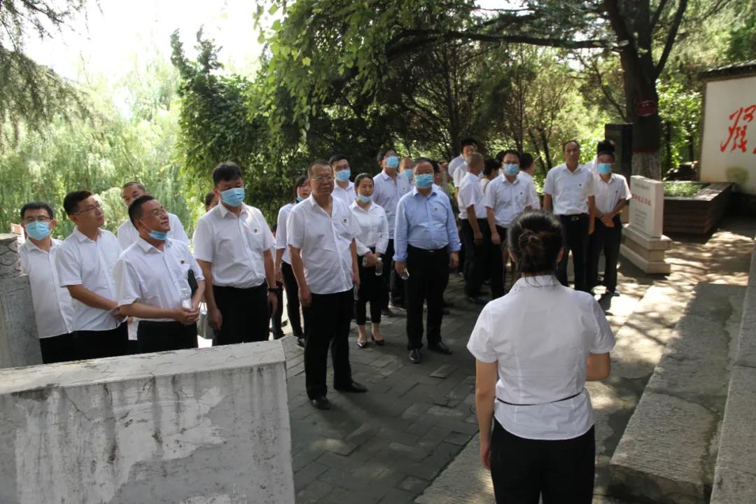 ���и������� ���M��䓰lչ������䓼��F�hί�_չ���}�h�ջ��