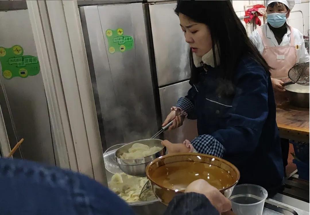 �����ϵV�I(y��)��˾��ů�Ĺ�(ji��)�ղͣ��M�M������